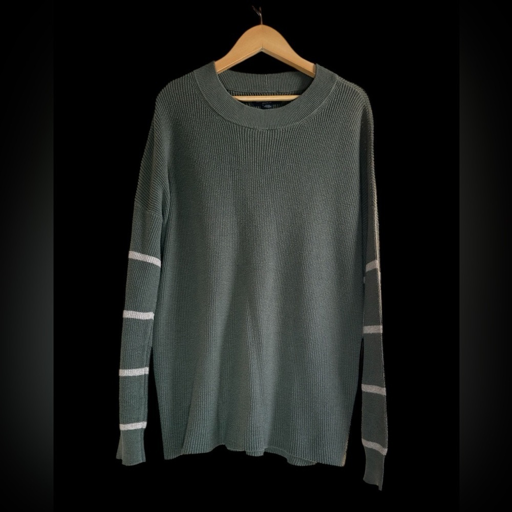 American Eagle Outfitters Men's Olive Sweater with Gray Stripes
